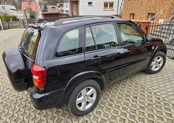 Toyota RAV4 cena 25500 przebieg: 276000, rok produkcji 2004 z Sulechów małe 29